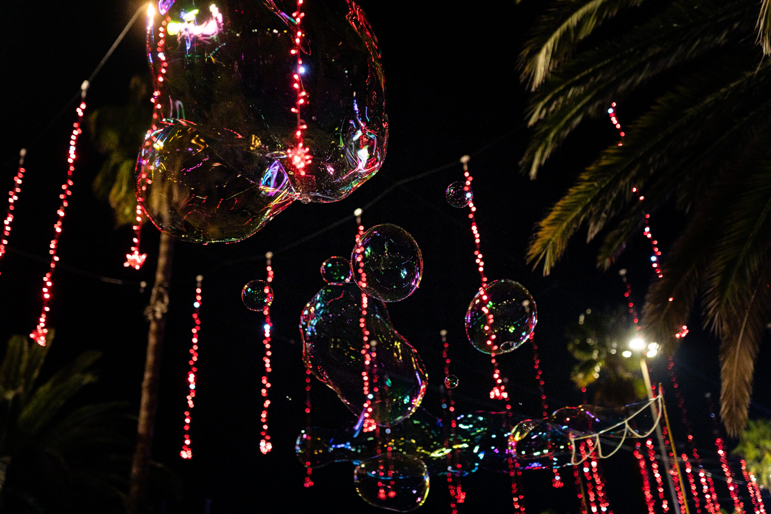 ximenez group, corporativa, arquitectura, barcelona, iluminación, fotografía nocturna, fotógrafa, fotografo, fotógrafa de arquitectura en Barcelona, fotografía arquitectónica Barcelona, fotografía corporativa Barcelona, fotografía profesional de iluminación, fotografía de eventos corporativos, fotografía de luces de Navidad, iluminación arquitectónica, fotografía urbana nocturna, fotografía de espacios urbanos, fotografía de instalaciones lumínicas